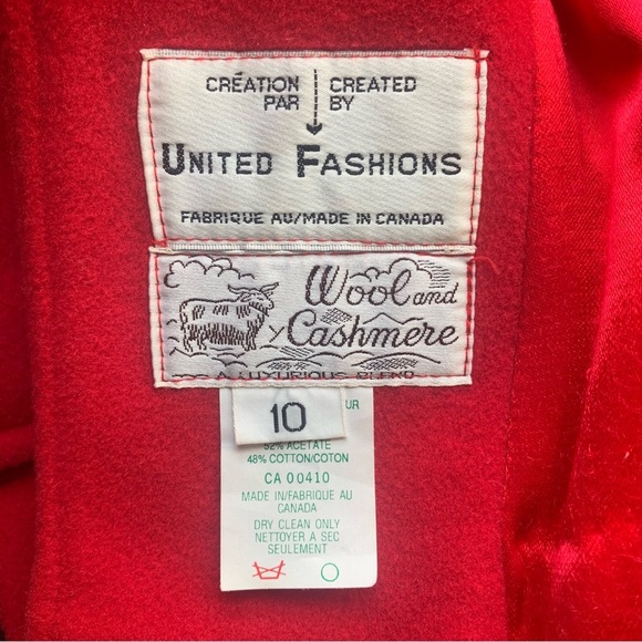 Vintage United Fashions Red Wool Coat - Picture 11 of 13